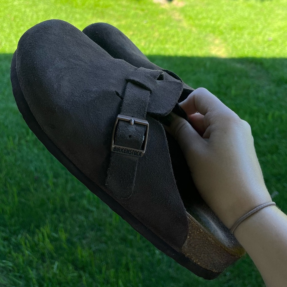 Chocolate brown Birkenstock Boston clogs - Picture 2 of 5